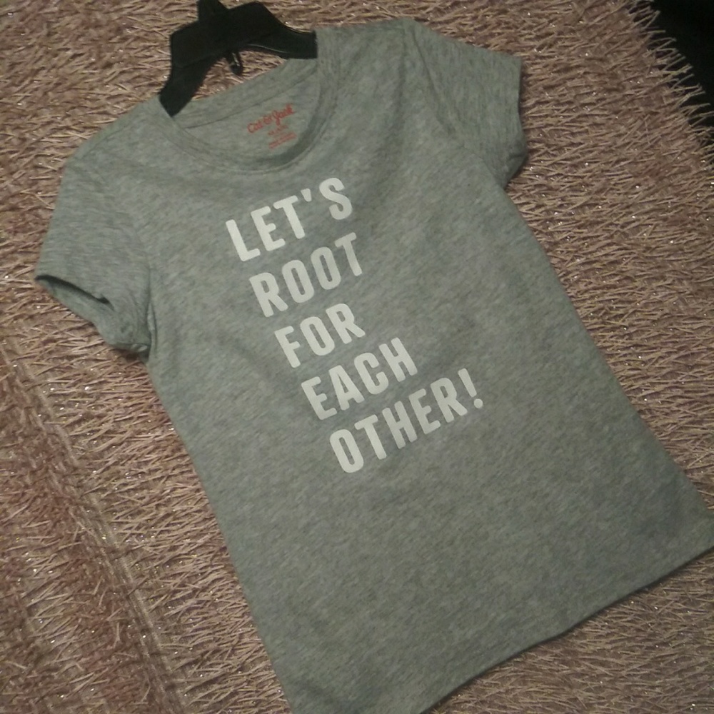 Cat & Jack t-shirt